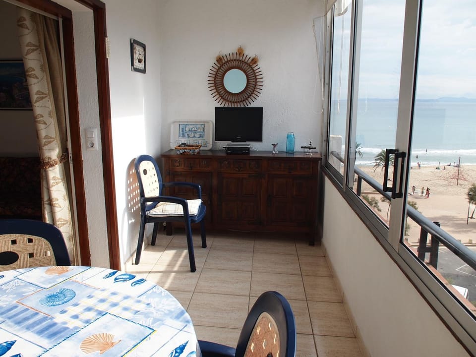 Miramar 31C Apartment in Roses