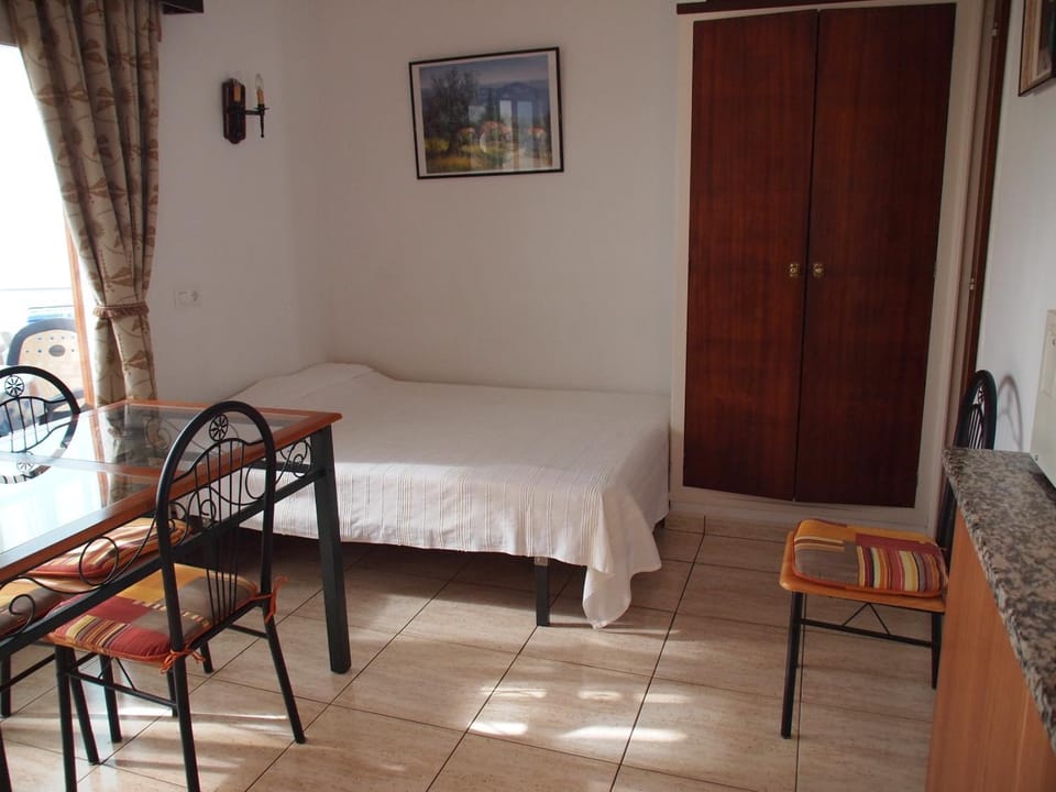 Miramar 31C Apartment in Roses