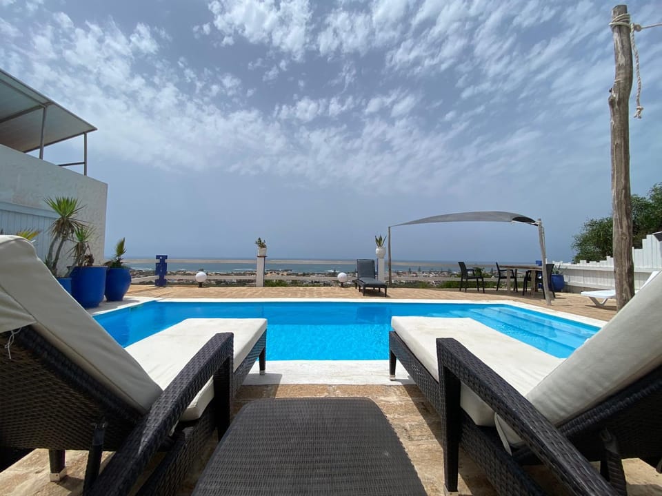 LES OLIVIERS Villa N1 avec piscine privée Villa in Casablanca-Settat