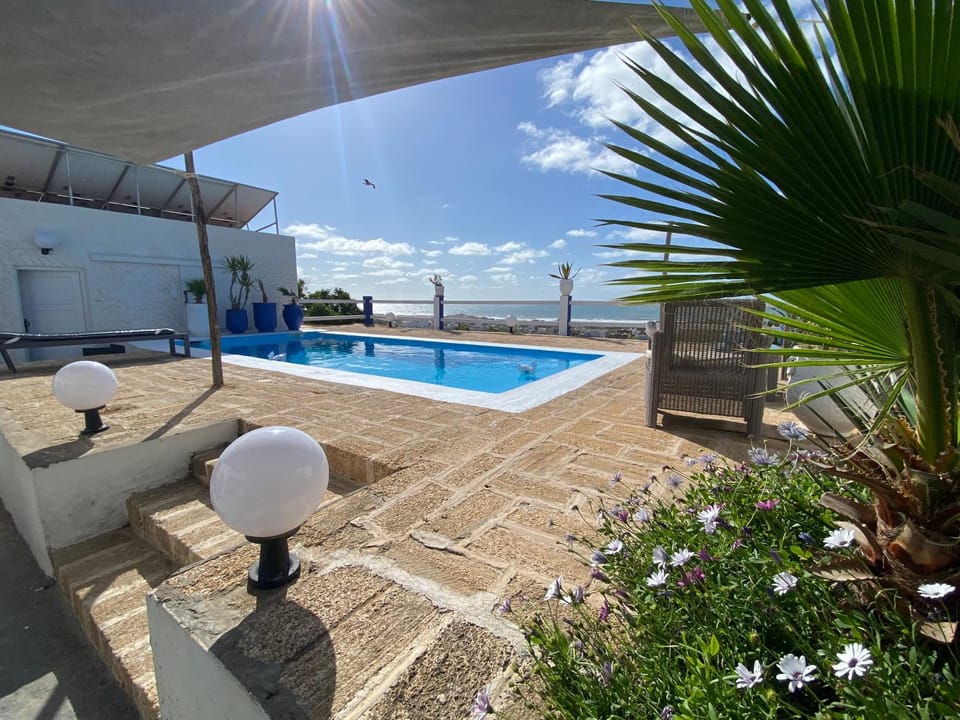 LES OLIVIERS Villa N1 avec piscine privée Villa in Casablanca-Settat