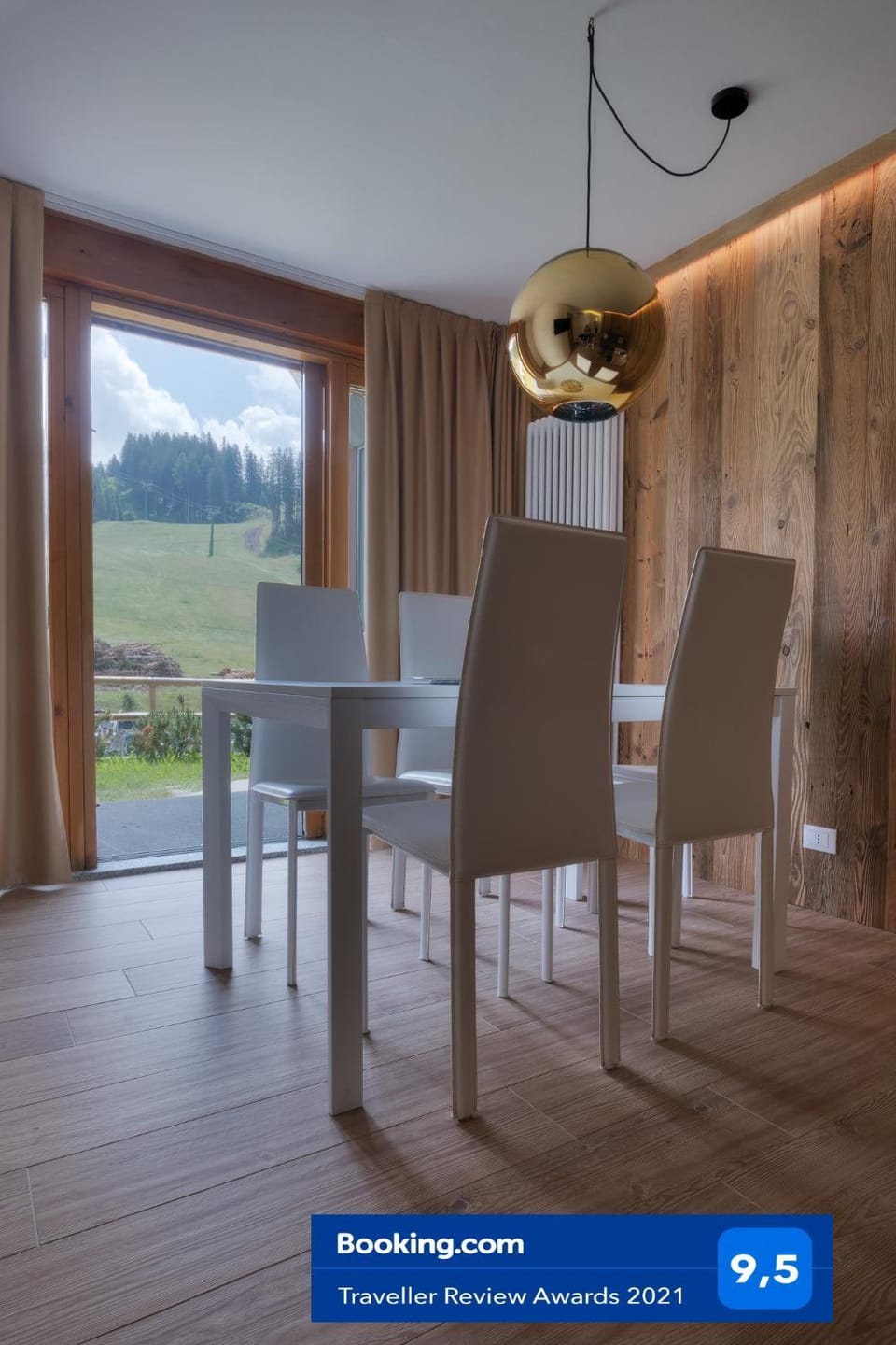Chalet Golf Campiglio / LuxApt / fronte piste-impianti-golf Apartment in Province of Brescia