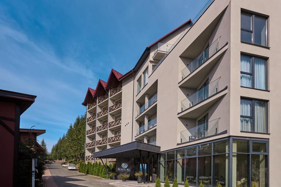 Property building, Day, Neighbourhood, Street view