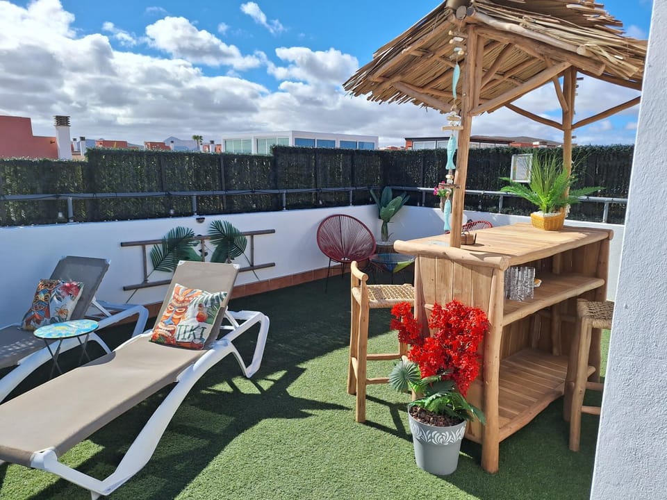 Balcony/Terrace, Lounge or bar