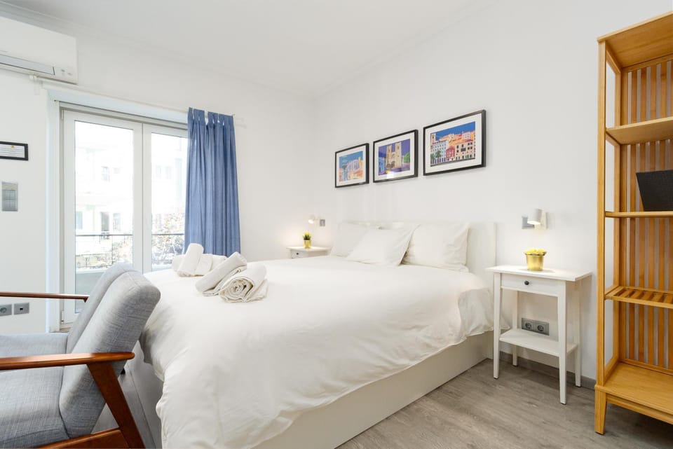 AL d' Cacilhas Studio Apartment in Lisbon District