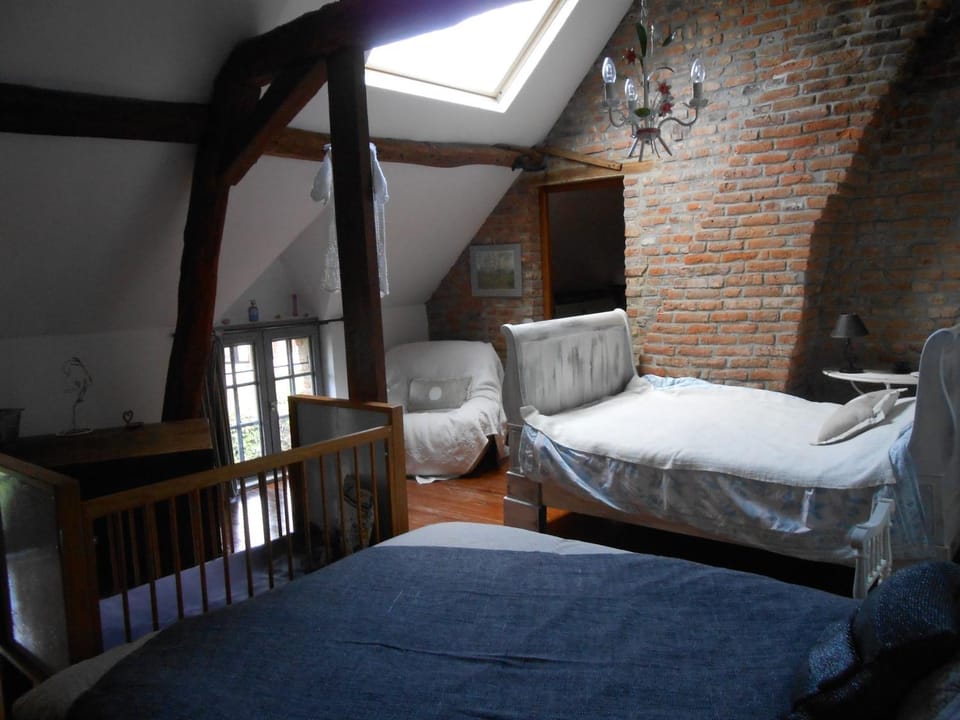 Internal: Not applicable to any particular room