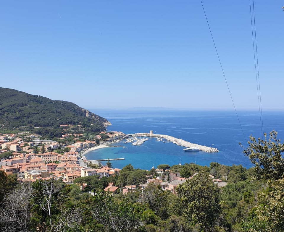 Blue Living-Borgo Antico Apartment in Marciana Marina