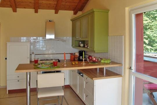 Villa Sara - Seeblick - Sea view Apartment in Canton of Ticino