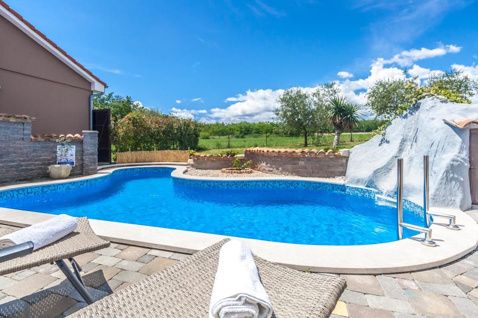 Patio, Garden, View (from property/room), Balcony/Terrace, Garden view, Pool view, Swimming pool, Swimming pool, Inner courtyard view