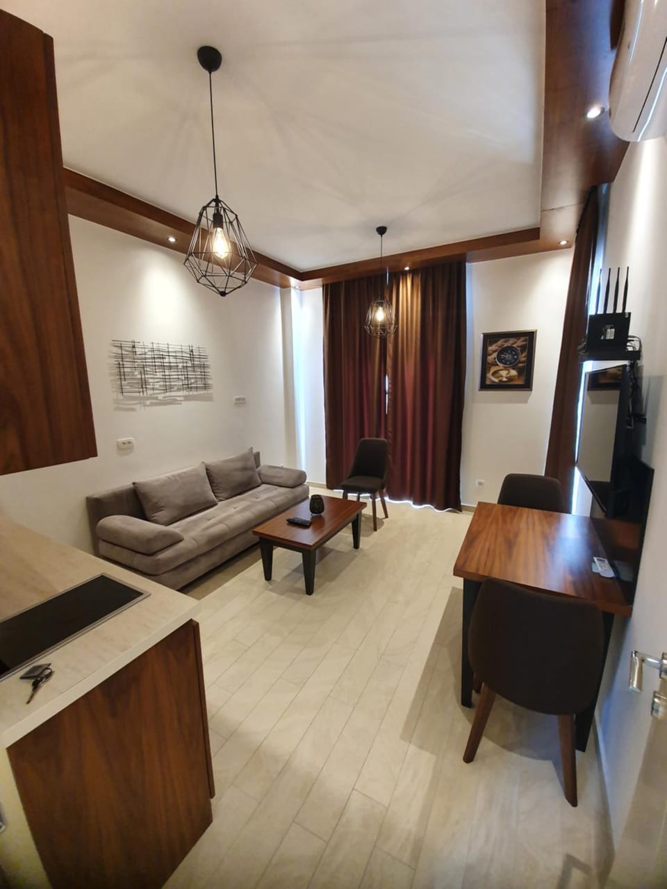 Communal lounge/ TV room, TV and multimedia, Living room, Seating area, Dining area