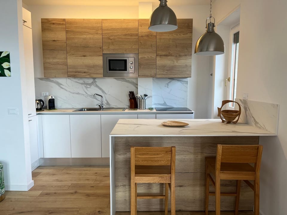 Coffee/tea facilities, kitchen