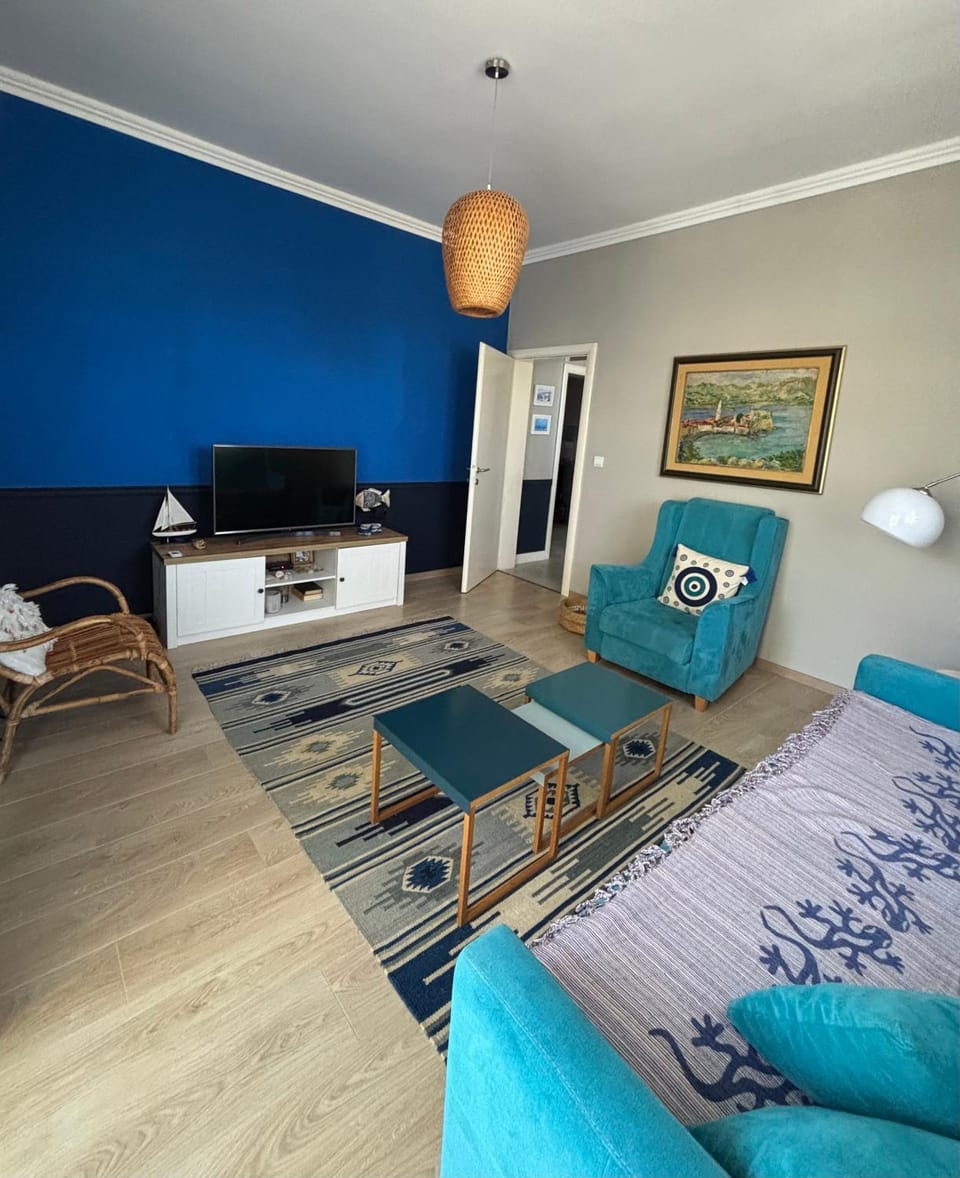 Mirišta - Spacious apartment in lush nature sea & forest Apartment in Kotor Municipality