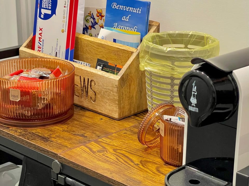 Coffee/tea facilities