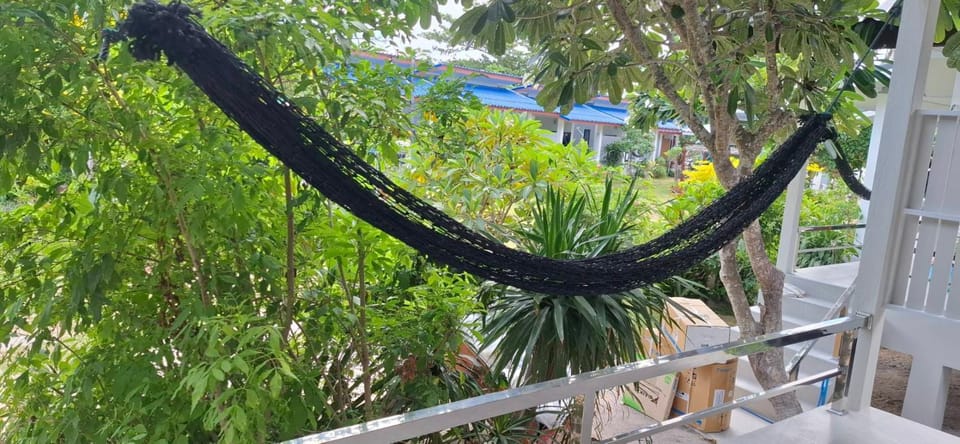 Balcony/Terrace, Garden view