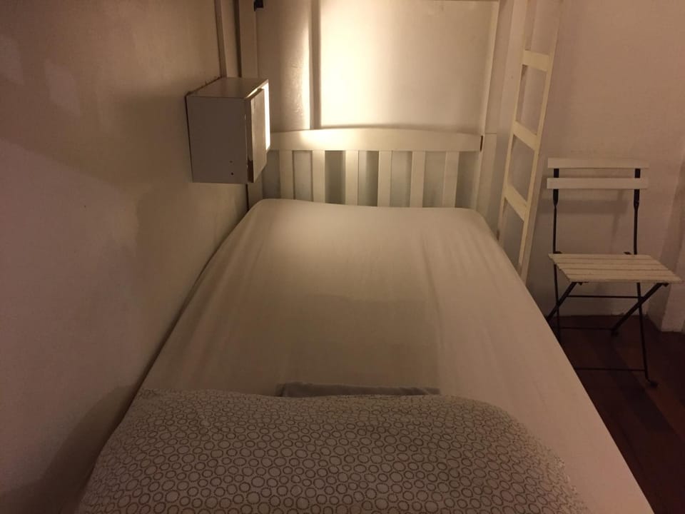 bunk bed