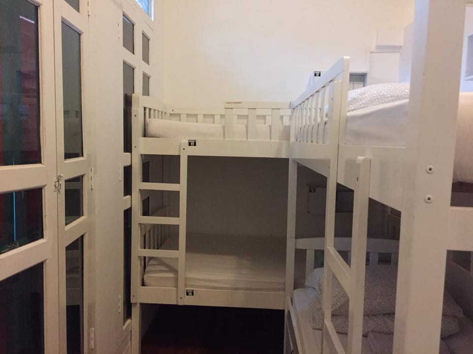 bunk bed
