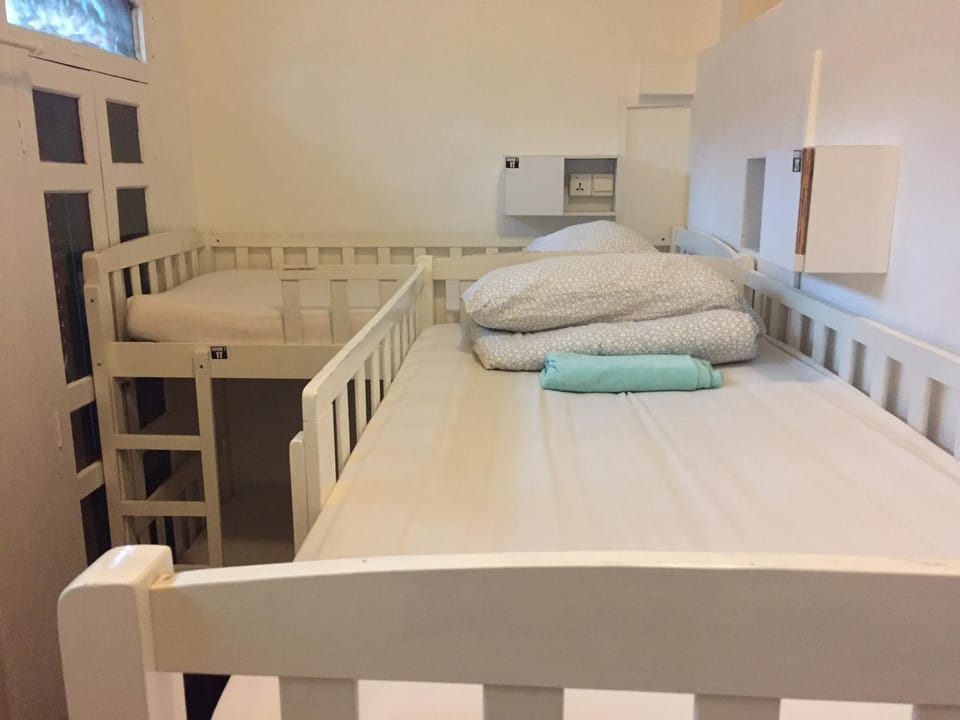 bunk bed
