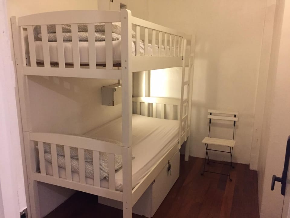 bunk bed