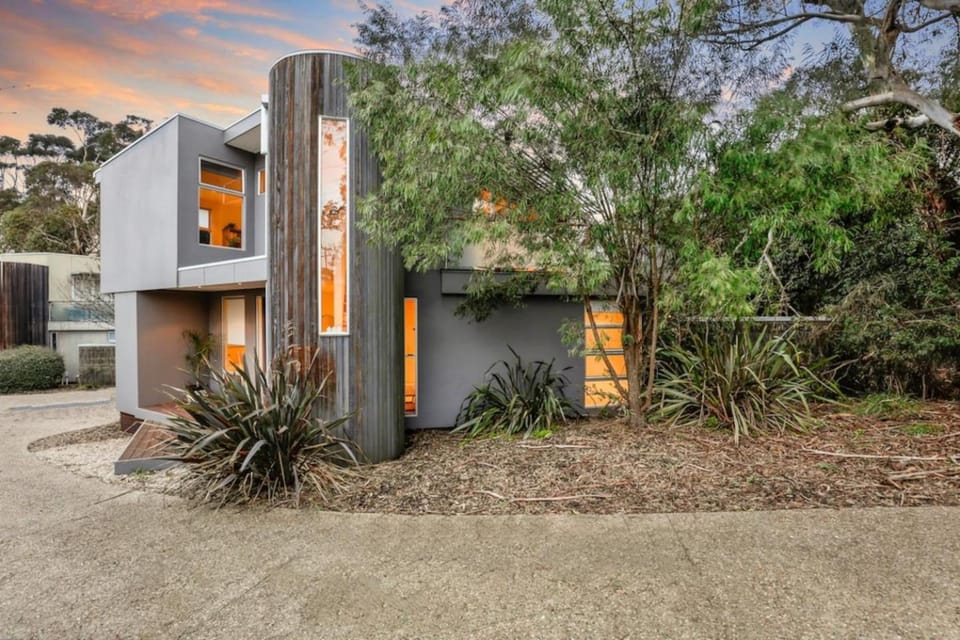 Seascape - The Ultimate Inverloch Retreat House in Inverloch