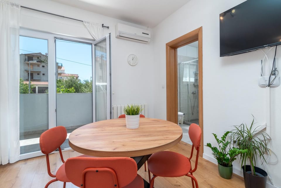 Balcony/Terrace, Dining area