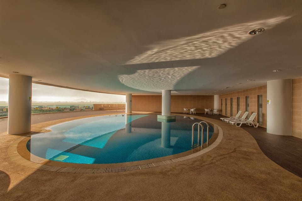 Swimming pool, Swimming pool