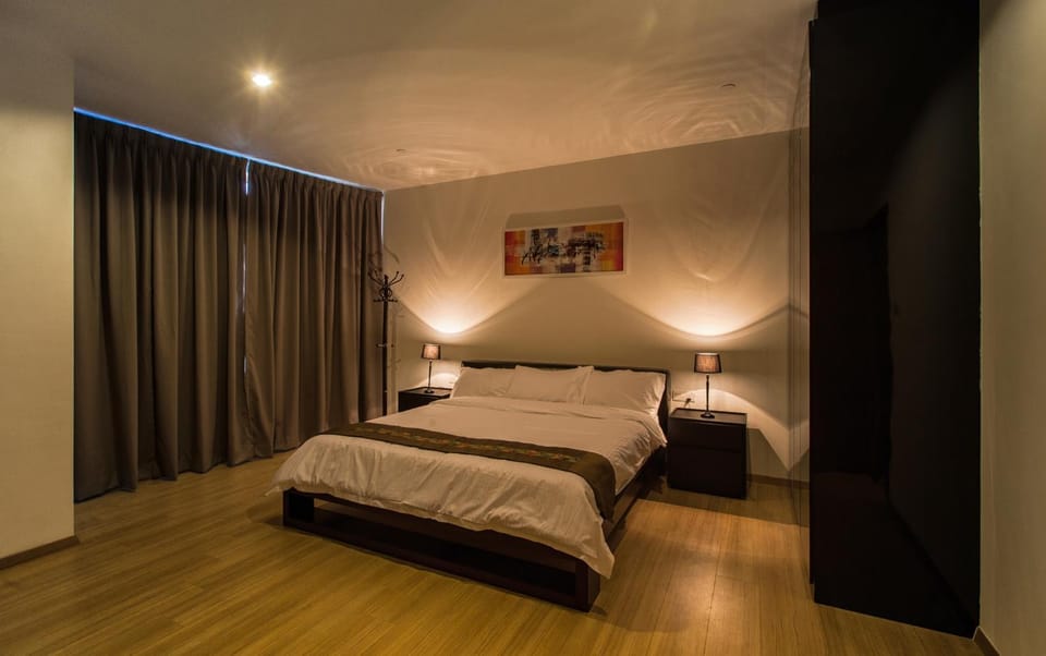 Bed, Bedroom