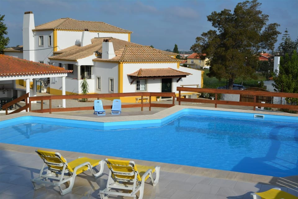 Property building, Swimming pool, Swimming pool