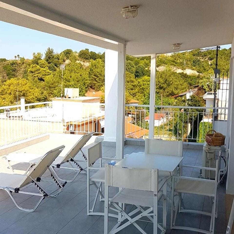 View (from property/room), Balcony/Terrace