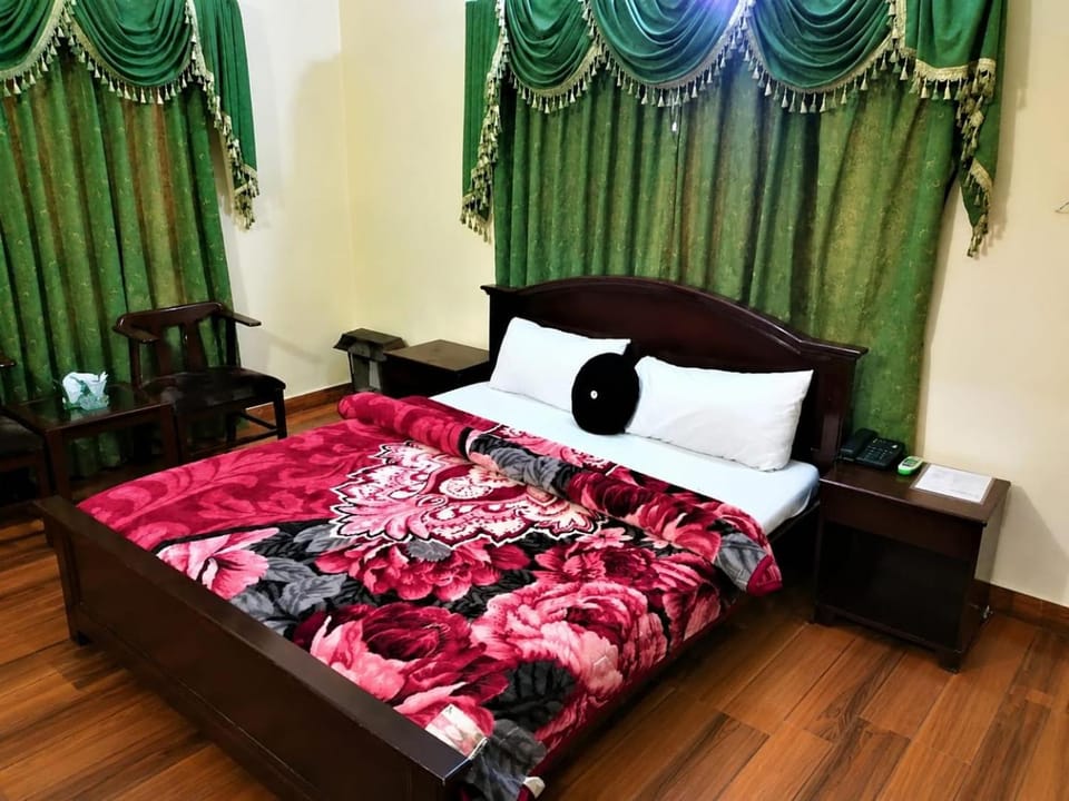 The City Lodge Bed and Breakfast in Islamabad