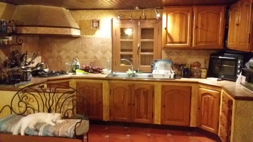 Communal kitchen