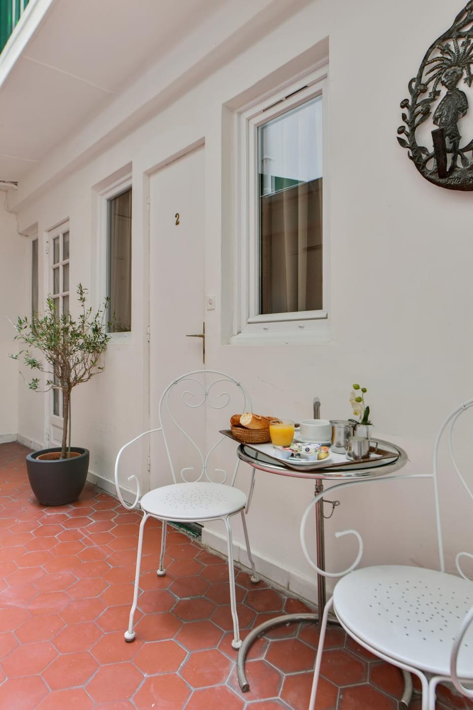 Breakfast, Inner courtyard view, Inner courtyard view