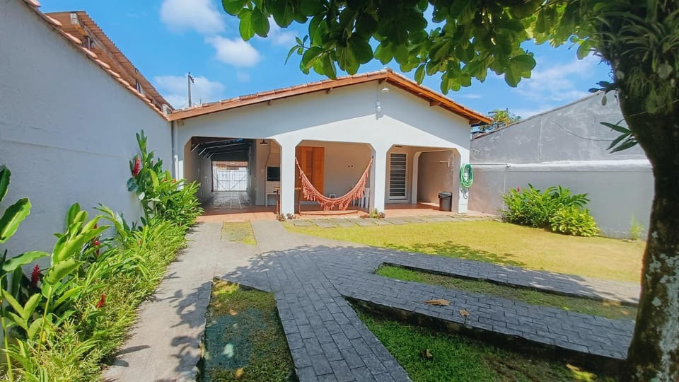 Property building, Day, Garden