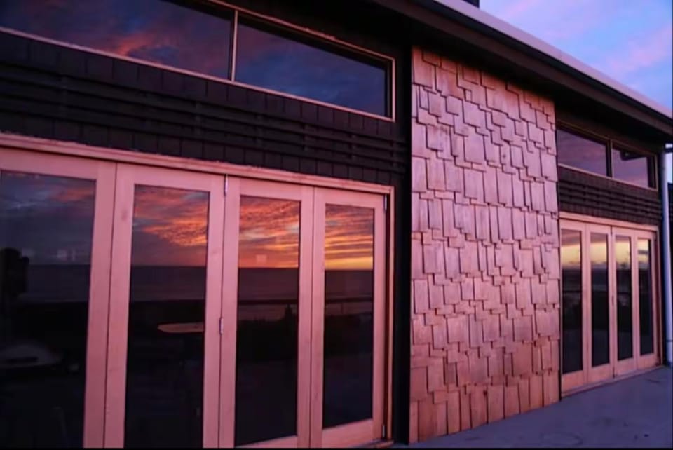 Driftwood Bay of Fires House in Tasmania