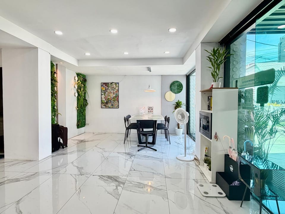 Pentafield City Residence Apartment in Bangkok