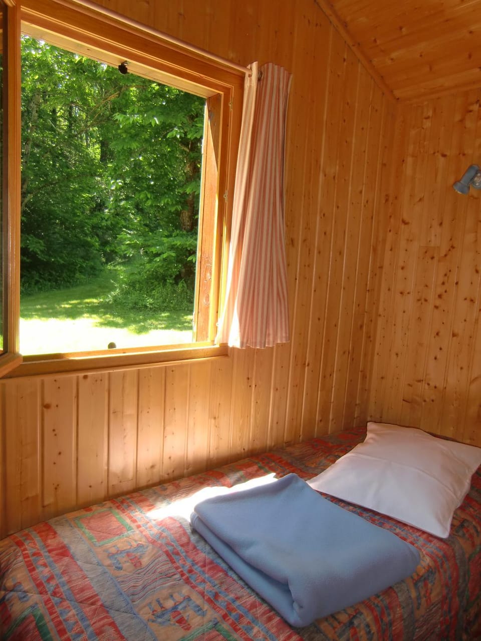 Chalet en Auvergne -Pêche Chalet in Auvergne-Rhône-Alpes