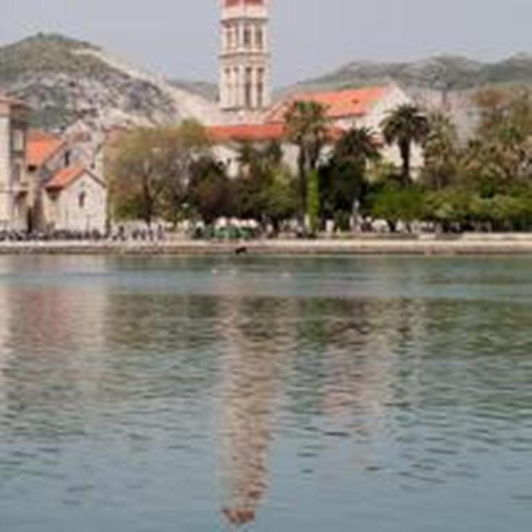 Apartments Svjetlana Apartment in Trogir