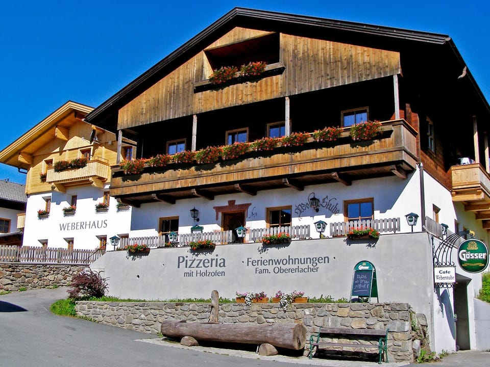 Property building, Food and drinks