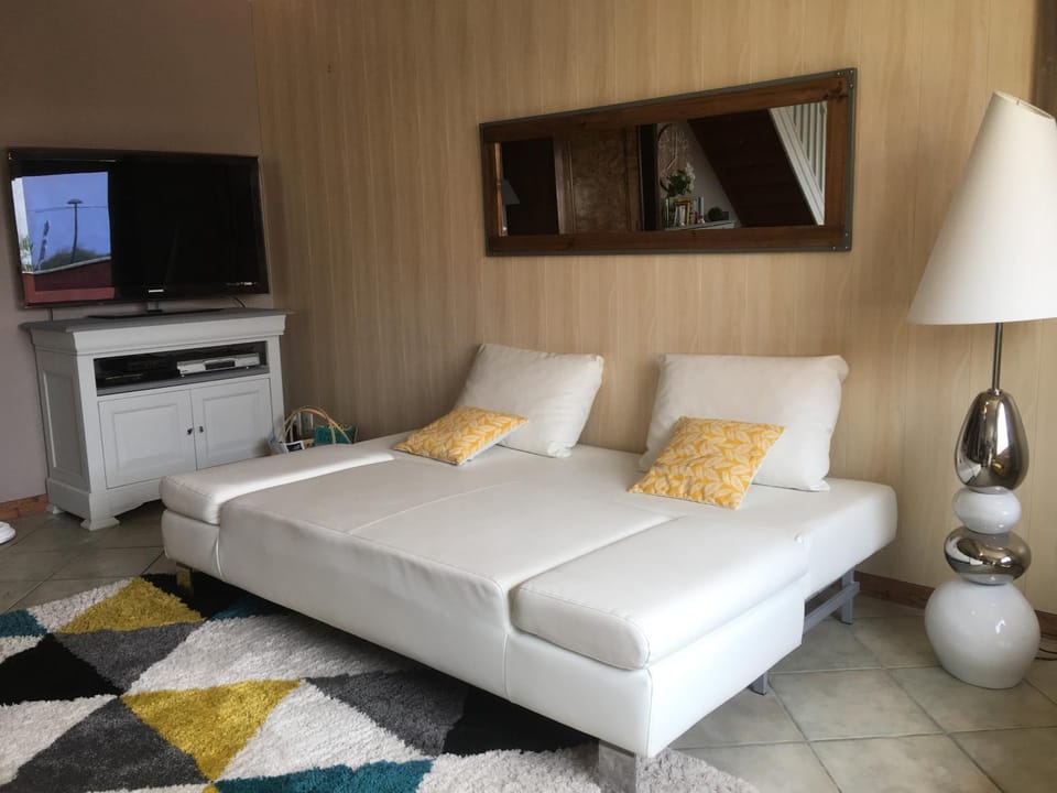 La Casa Cantarana House in Gujan-Mestras