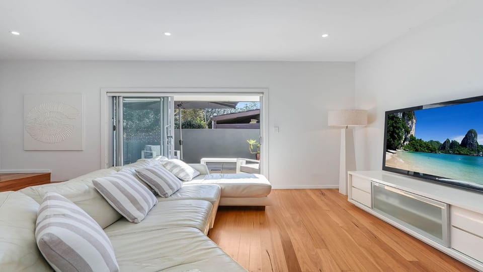 Aqua House in Kiama Downs