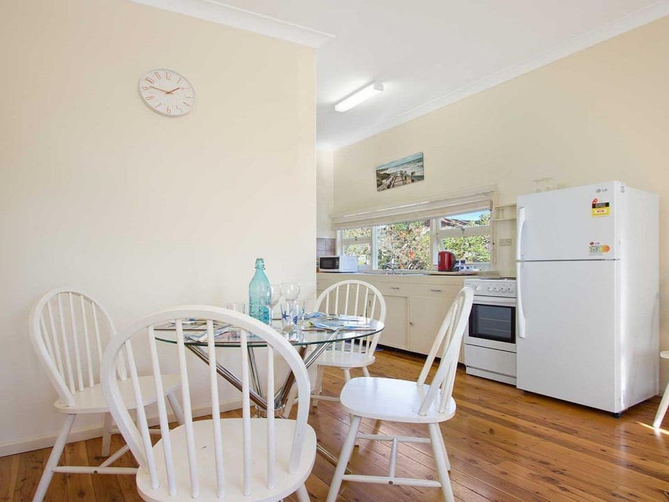 Bijs on the Beach House in Lake Conjola