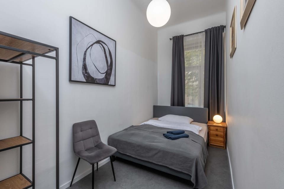Centrally located 3BD home near National Museum Apartment in Prague