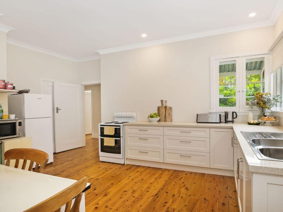 Canary Cottage House in Bowral