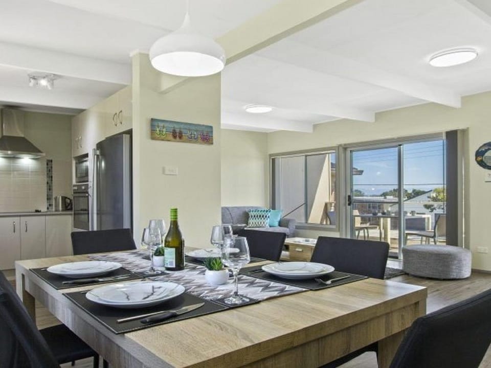 Dolphin Breeze House in Culburra Beach