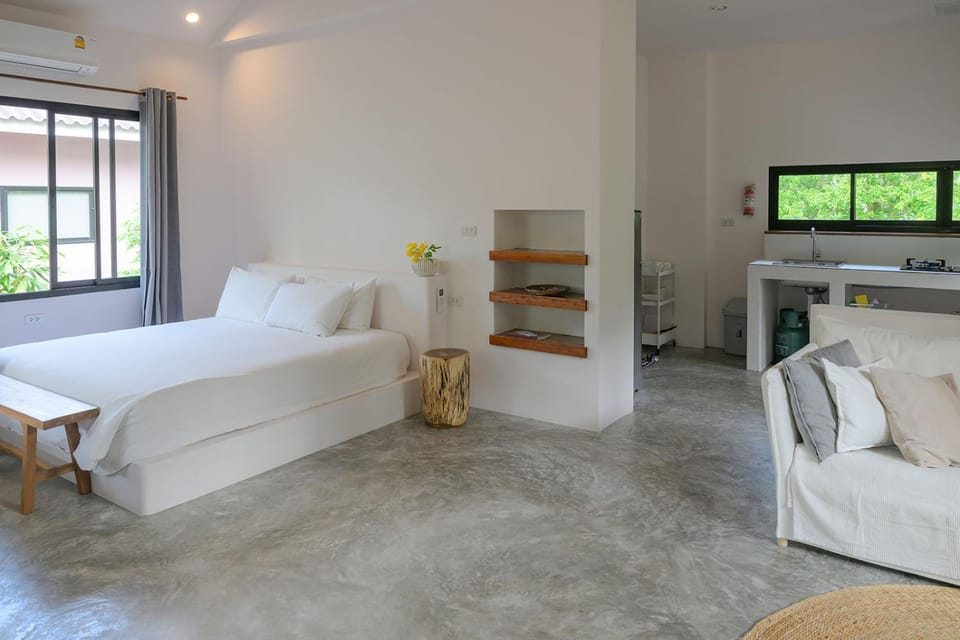 Boonya Swiss Home House in Ban Tai