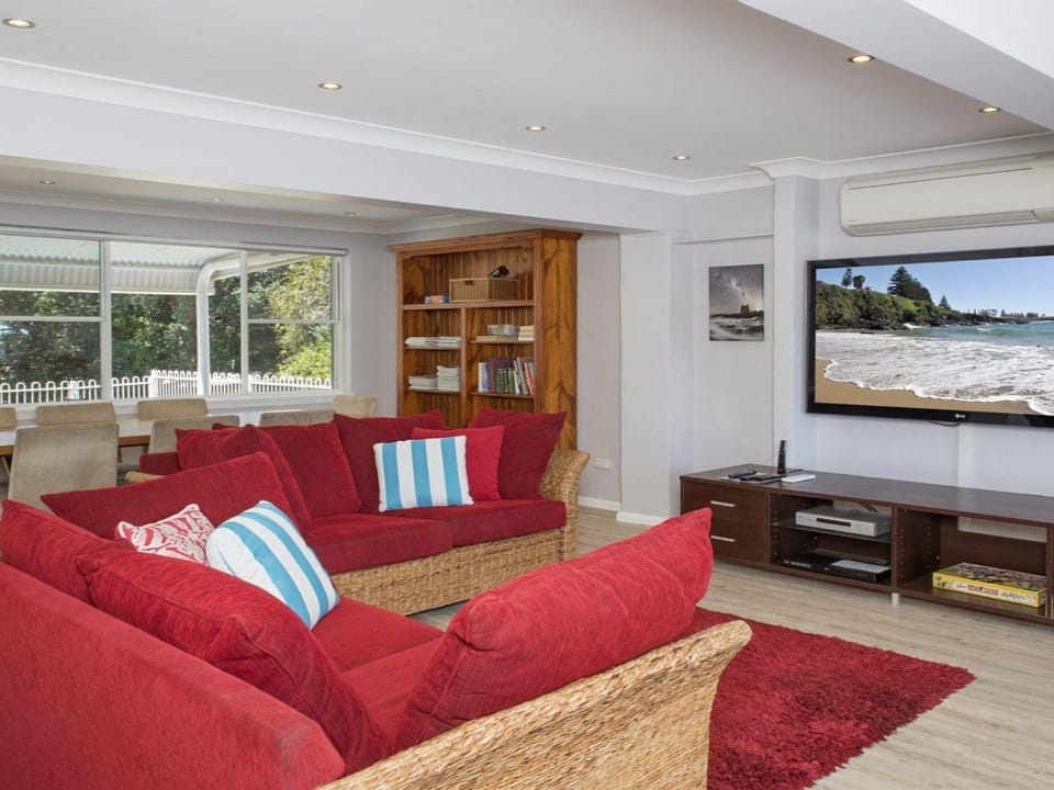 Kendalls Beach House House in Kiama