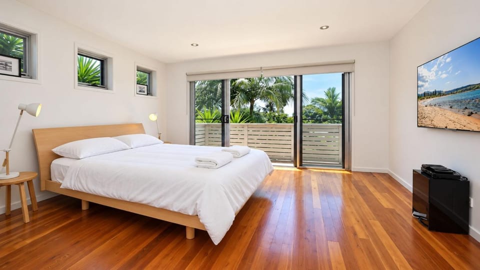 Palm Oasis House in Gerroa