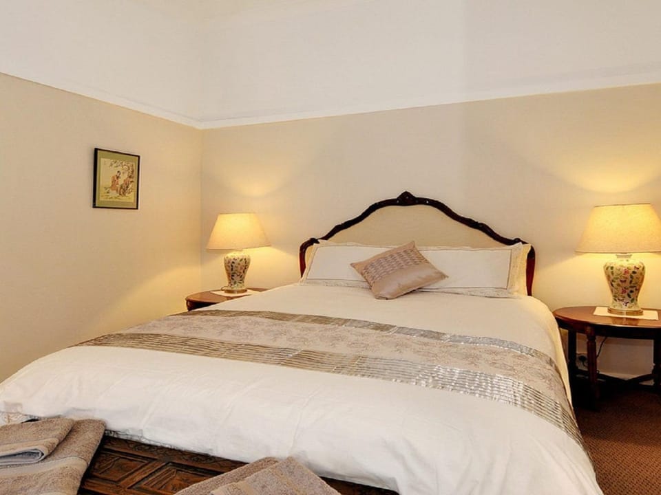 Plum Tree Cottage House in Bowral