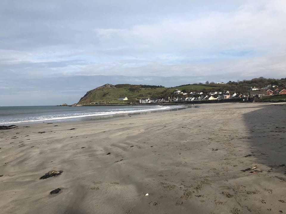 Nearby landmark, Beach