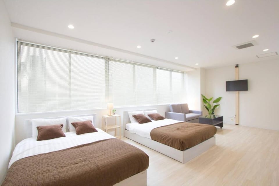 Living room, Bedroom