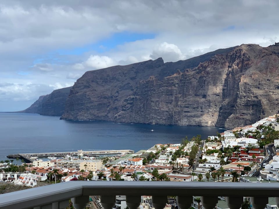Apartamento Ocean View Apartment in Acantilados de Los Gigantes