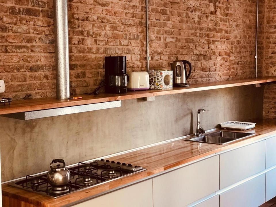 Coffee/tea facilities, Kitchen or kitchenette, On site, Sunset